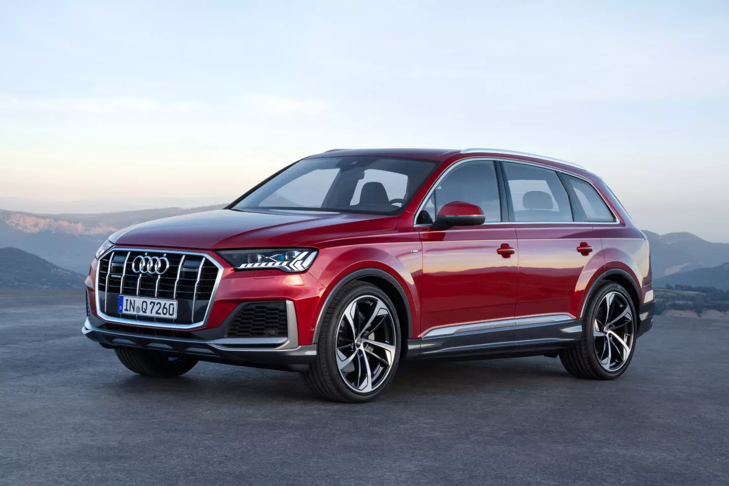 I-Audi Q7