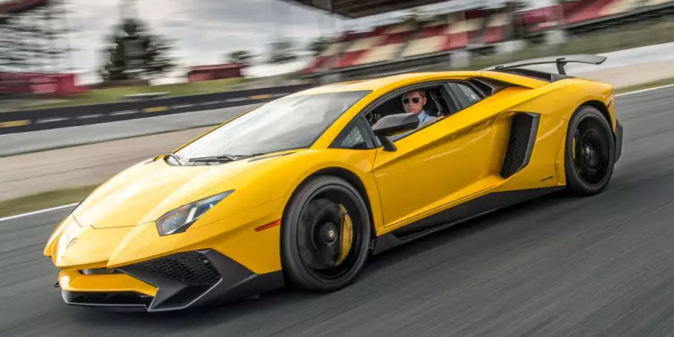 Lamborghini Aventador Kab