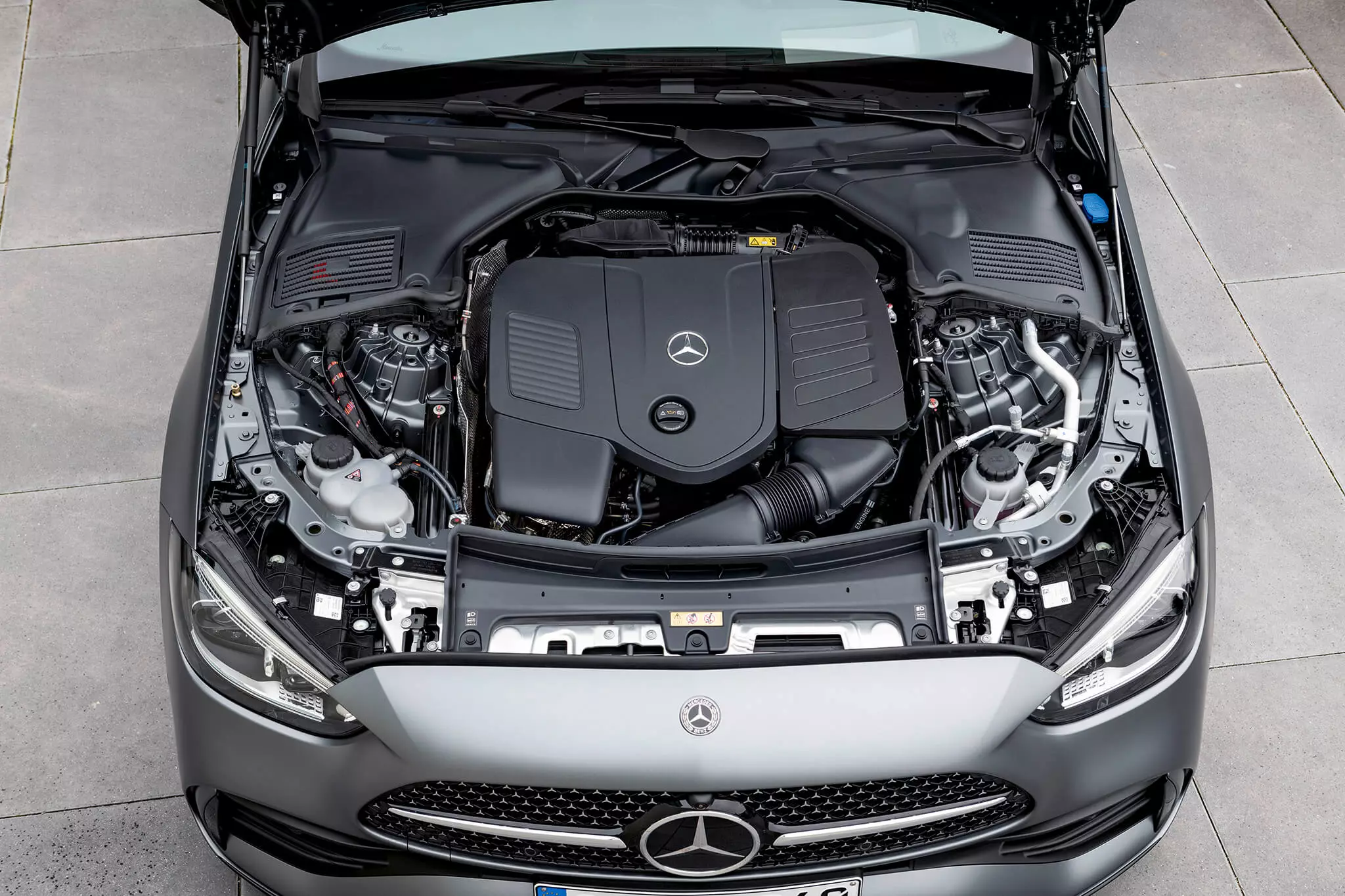 නව Mercedes-Benz C-Class W206 ගැන සියල්ල සොයා බලන්න 865_2