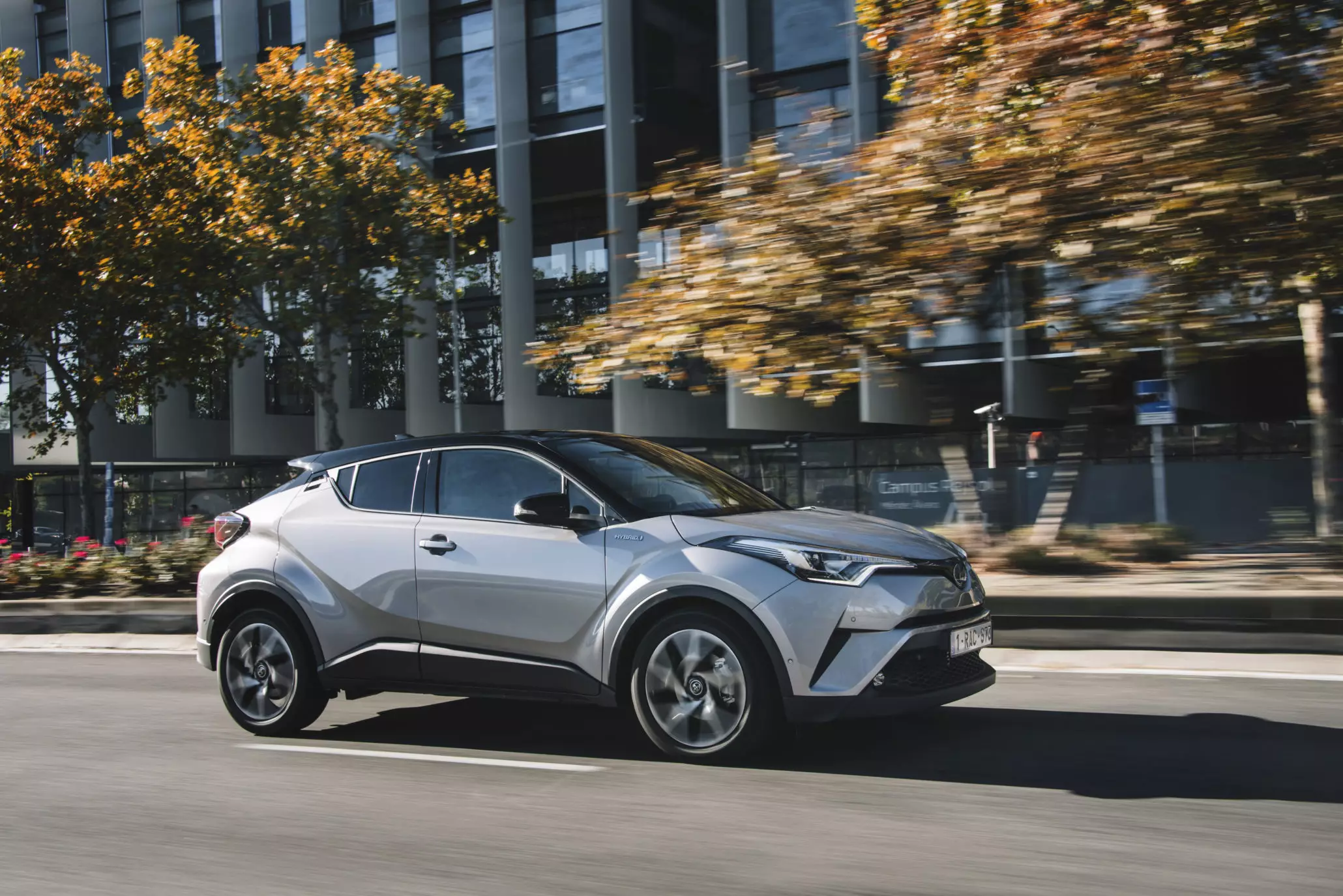 ក្រុមហ៊ុន Toyota C-HR