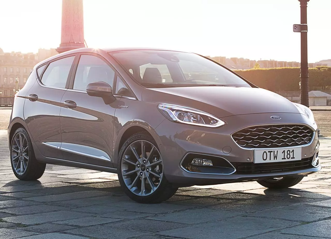 Ford Fiesta 2017 Kab