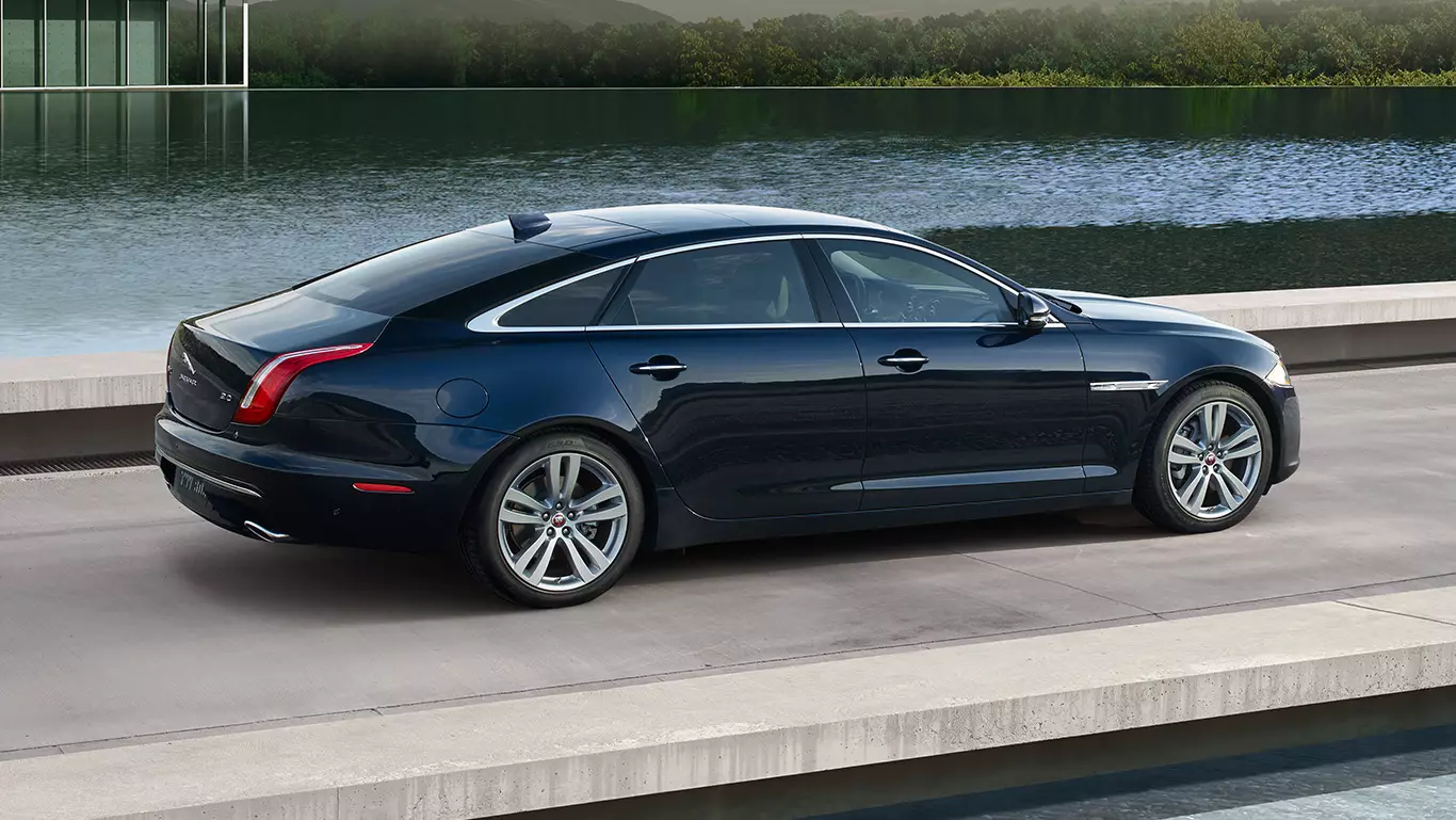 Jaguar XJ Ọdun 2016