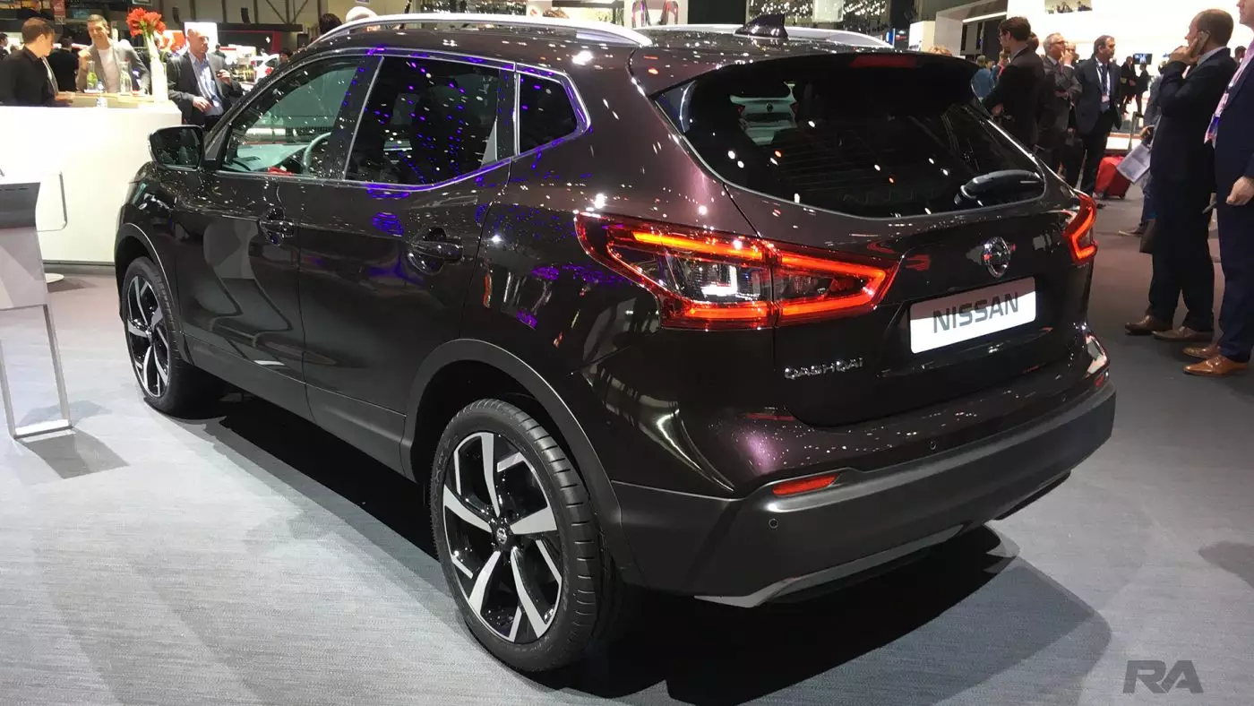 2017 Nissan Qashqai in Geneva - Rear