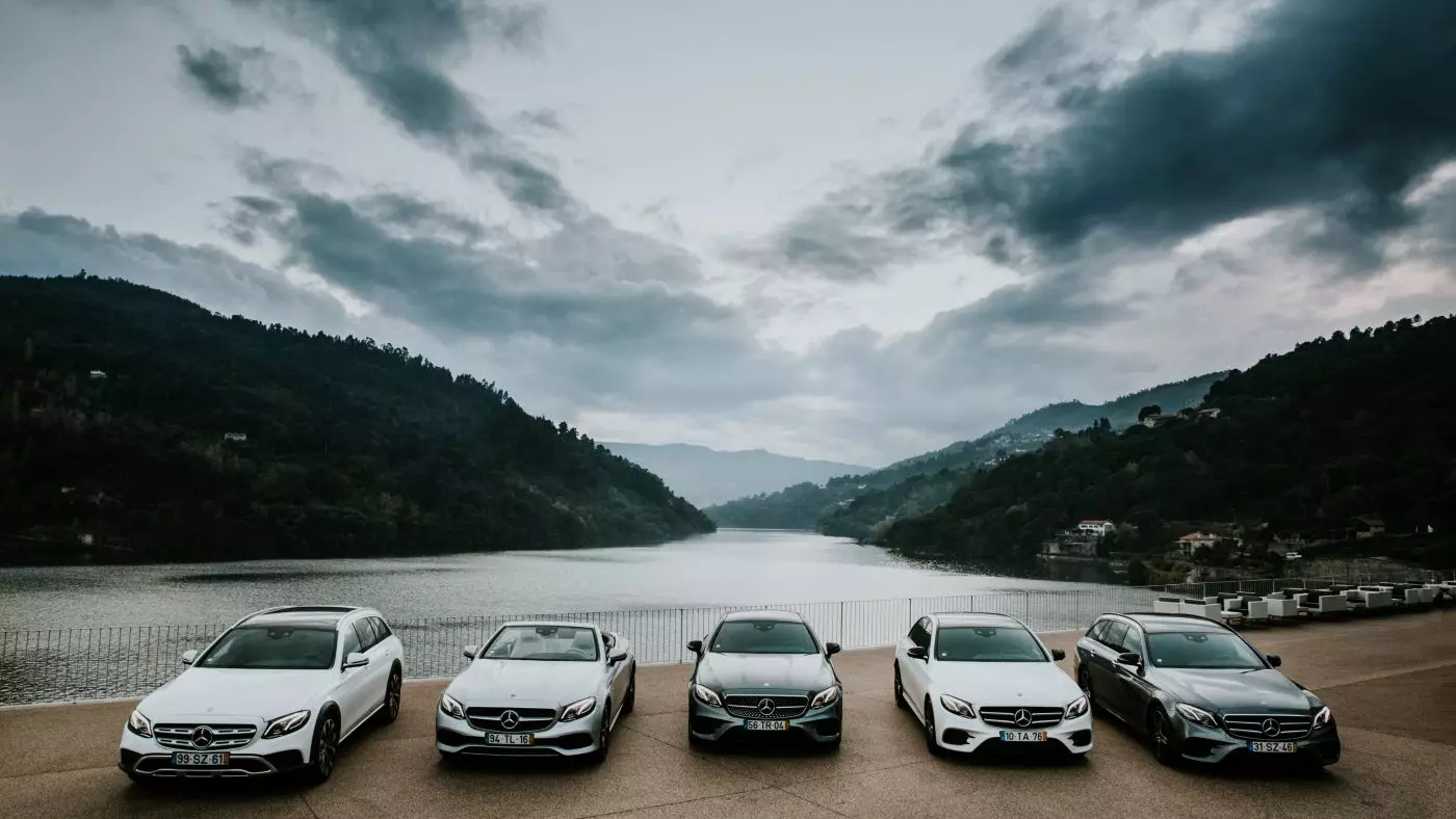 နှစ်ရက်အတွင်း ကျွန်တော်တို့ E-Class Mercedes-Benz အားလုံးနီးပါး (နီးပါး) မောင်းနှင်ခဲ့ပါတယ်။ 9041_1