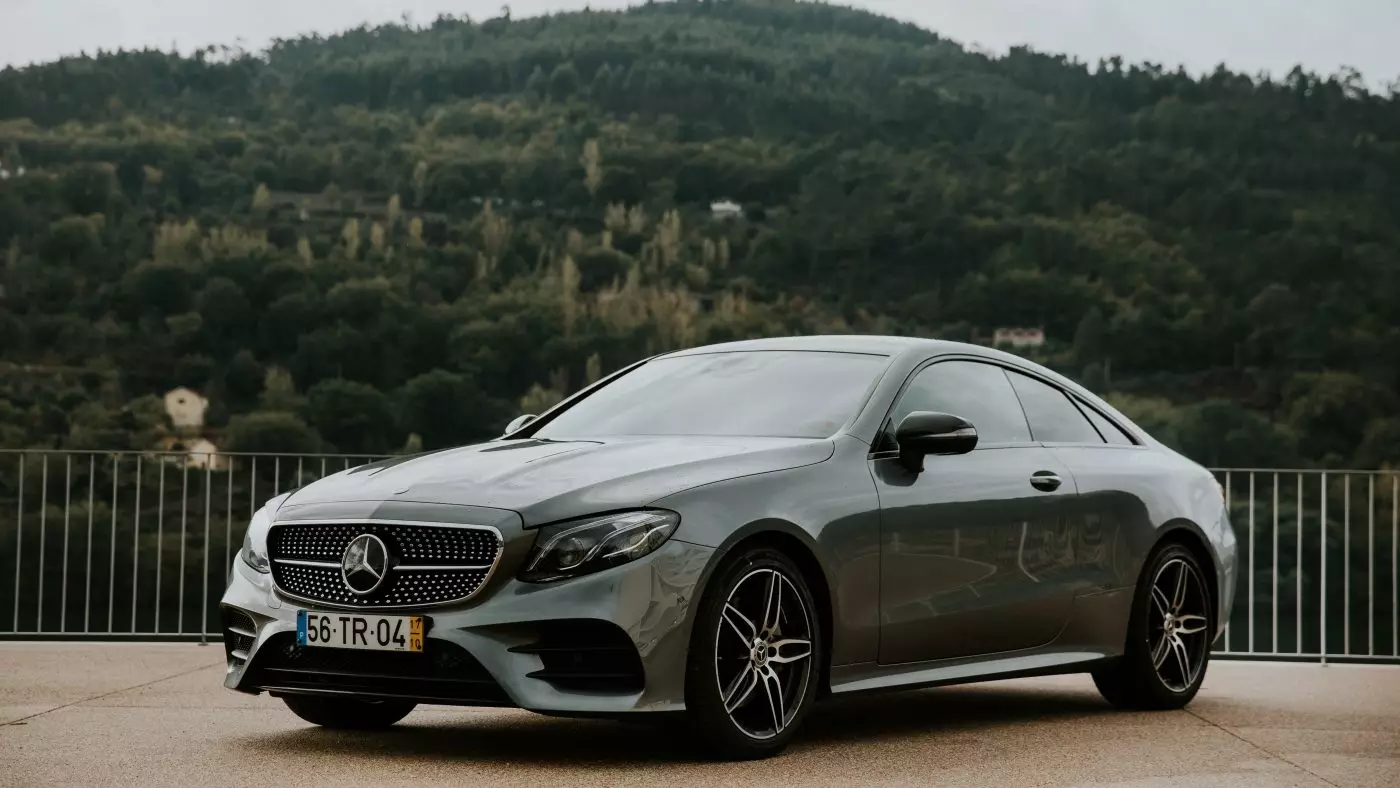 Mercedes E Coupe