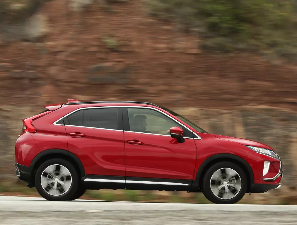 I-Mitsubishi Eclipse Cross