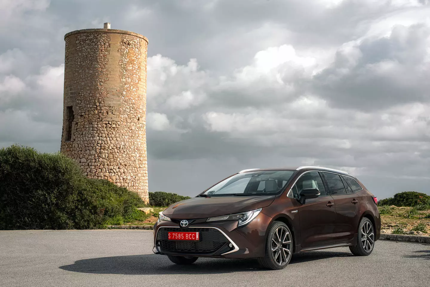 Toyota Corolla Touring Sports 2019 година