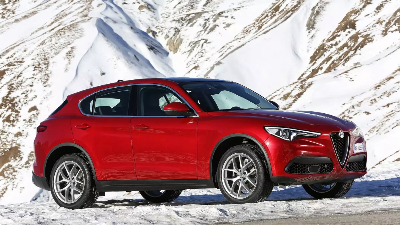 Alfa Romeo Stelvio Kab