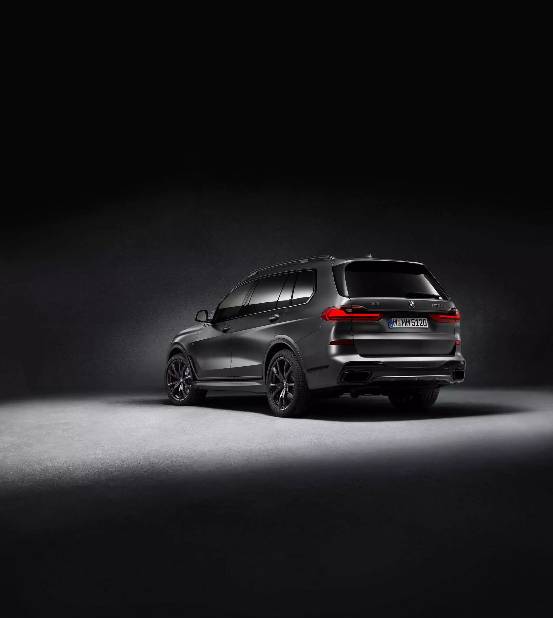 BMW X7 다크 섀도우 에디션