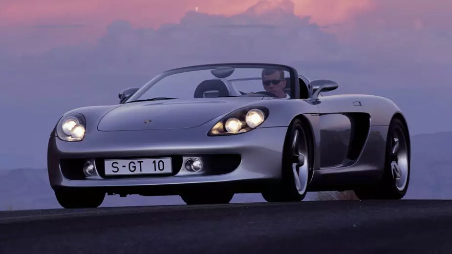 เริ่มเย็น เป็นเวลากว่า 20 ปีแล้วที่เปิดตัว Porsche Carrera GT