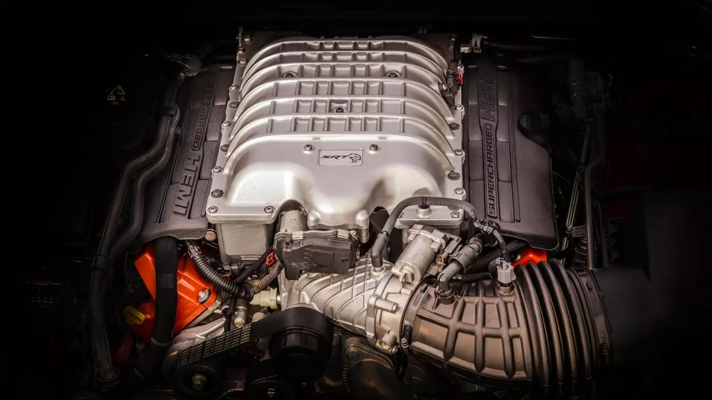 2017 Jeep Grand Cherokee Trackhawk - Hellcat Engine