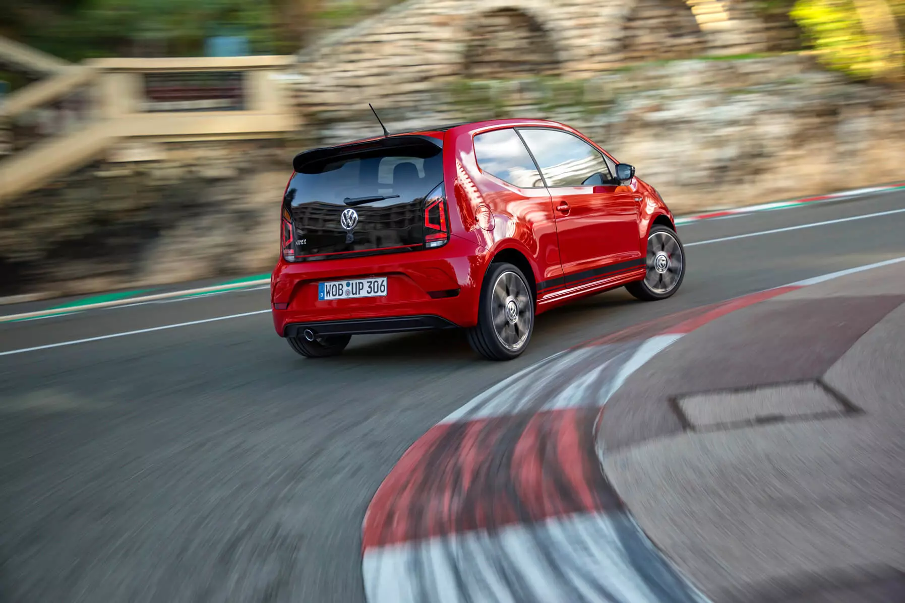 Volkswagen up gti