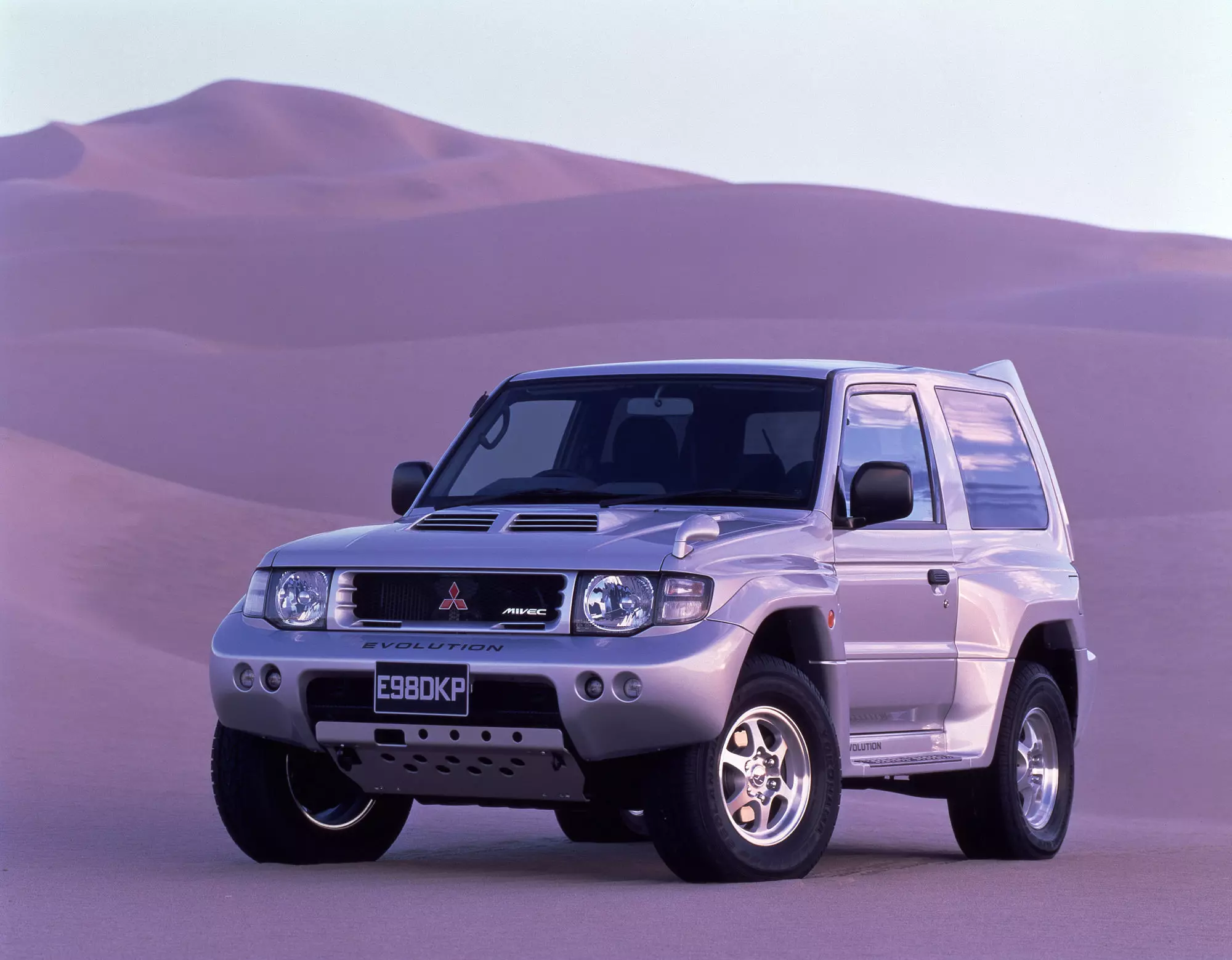 Mitsubishi Pajero Évolusi