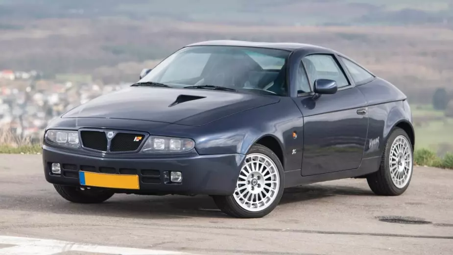 Da je Delta HF Integrale kupe, to bi bila Lancia Zagato Hyena, a ova je na aukciji