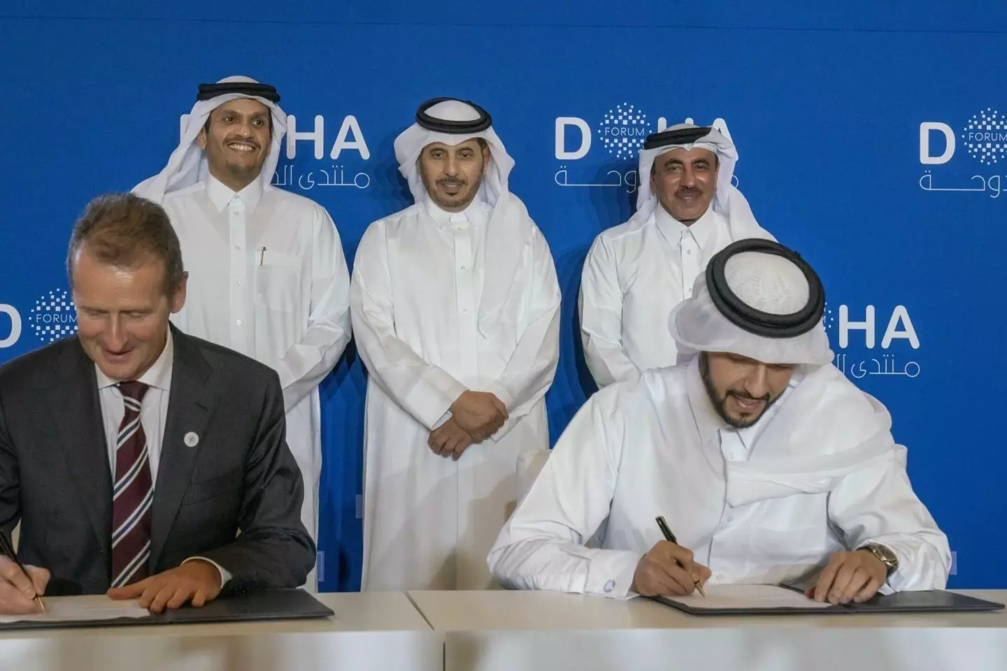 Volkswagen unterzeichnet Partnerschaft mit Qatar Investment Authority