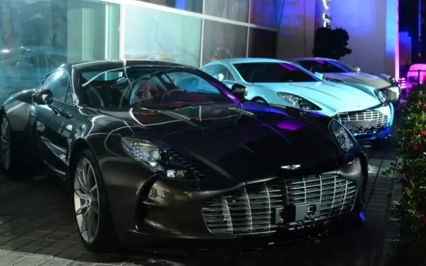 aston-martin-one77-china-3-1