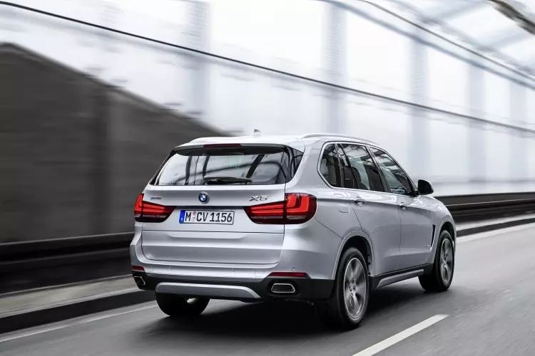 bmw x5 xdrive40e 2 |