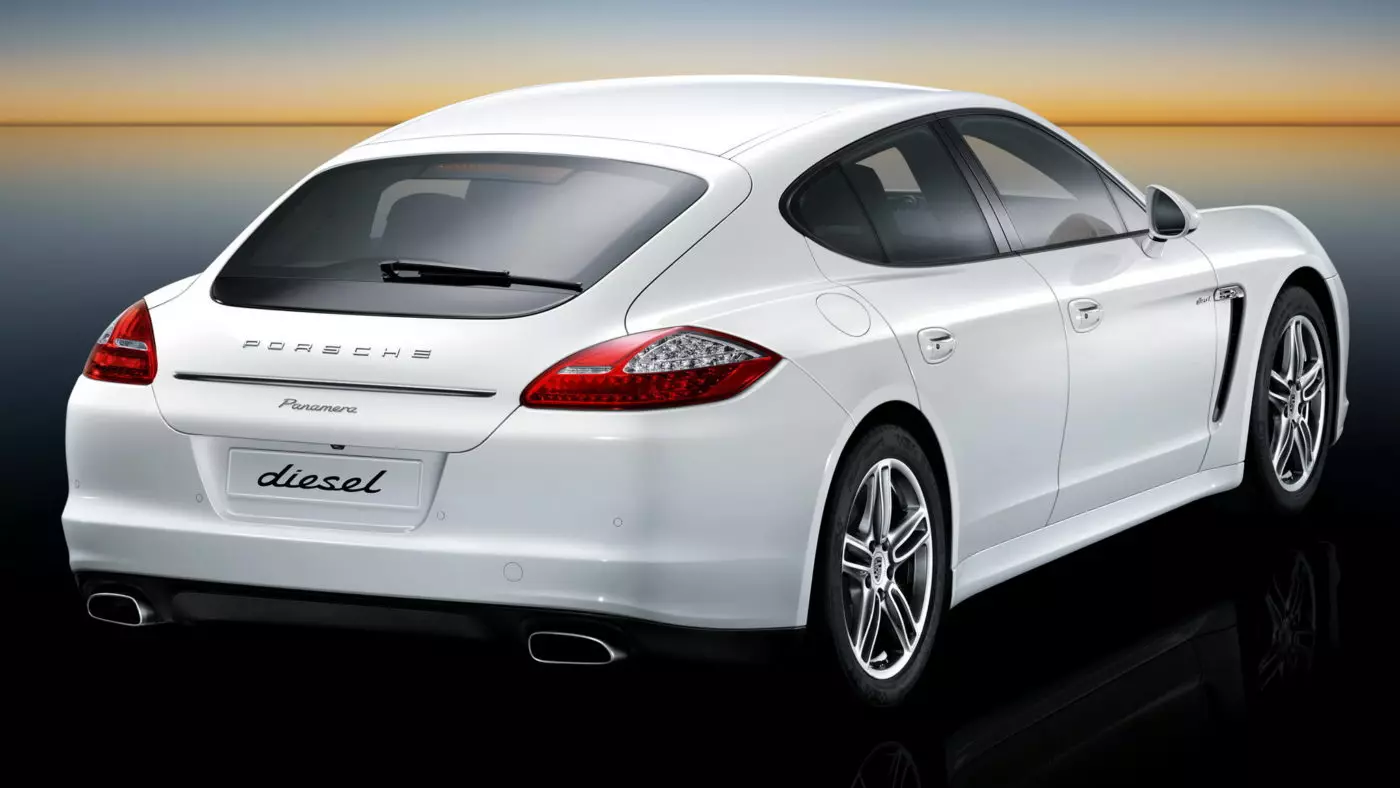 Porsche Panamera Diesel Kab