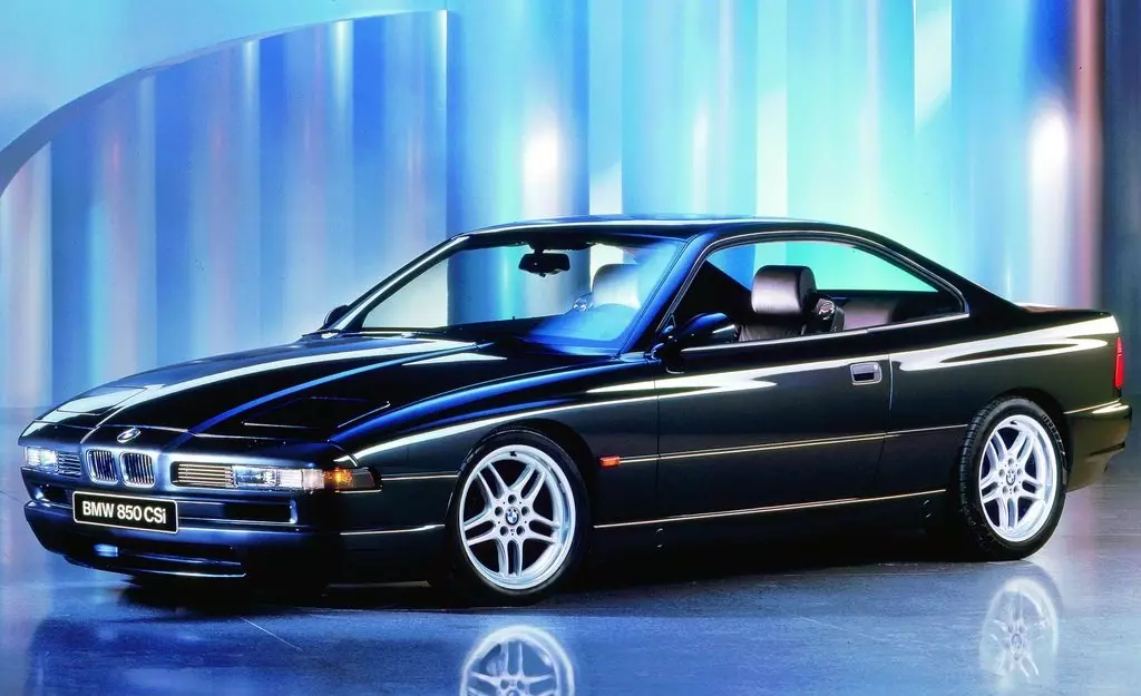 BMW 8 Series. The Grand Tourer of Munich 9649_3