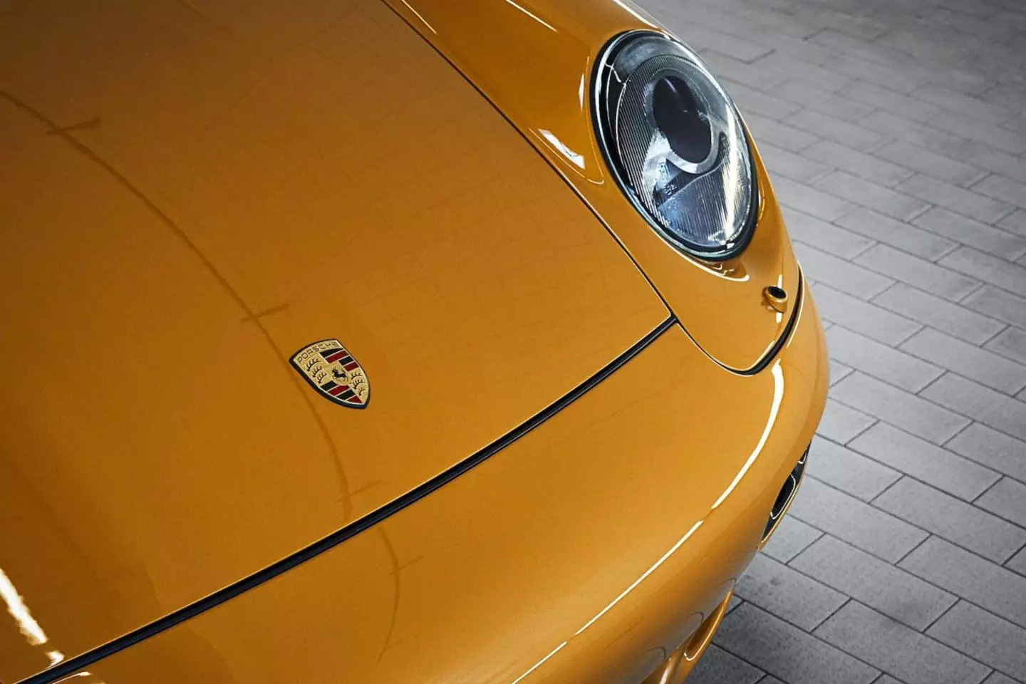 Porsche 911 Turbo (993)၊