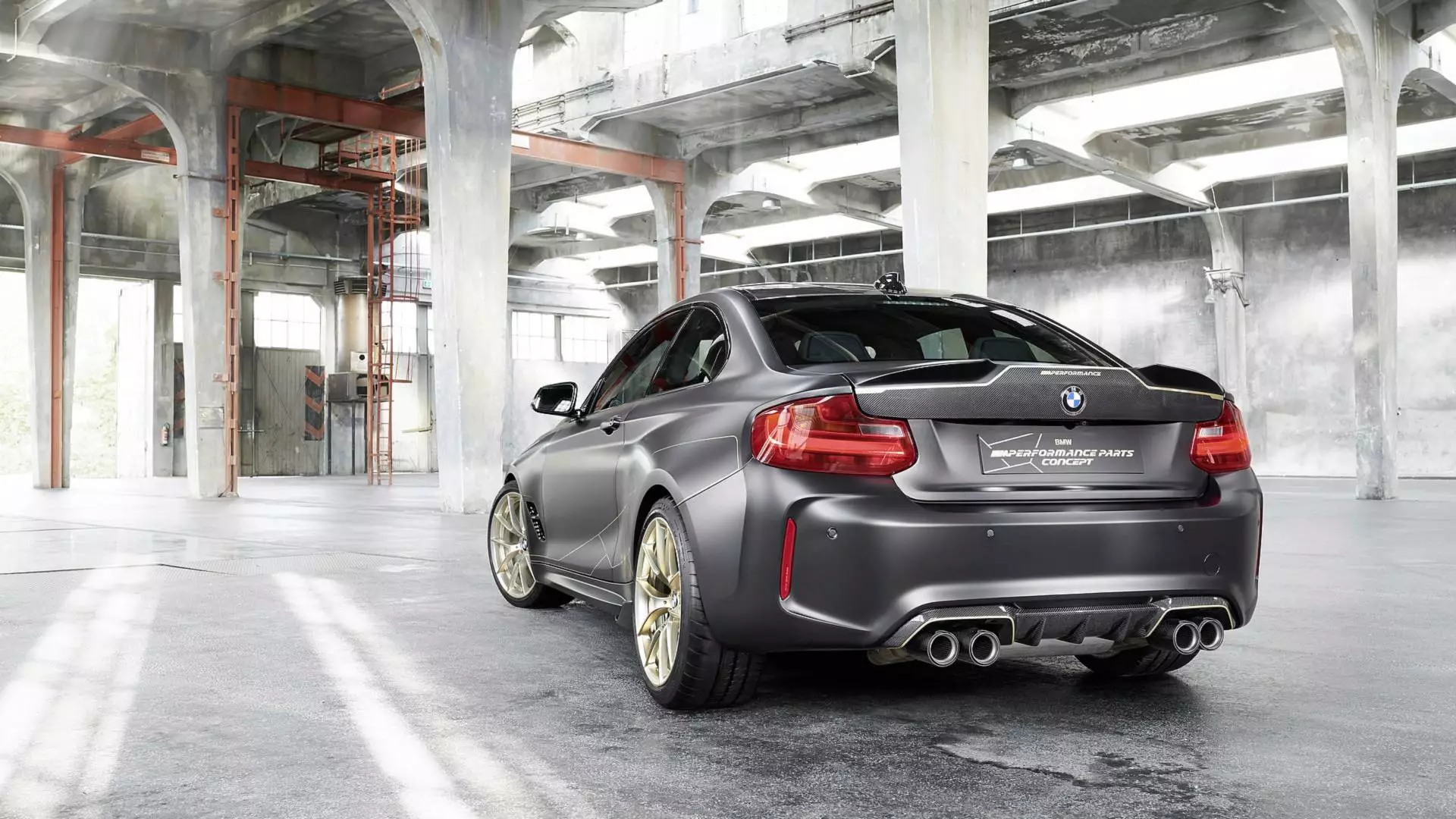 د BMW M فعالیت برخو مفهوم، BMW M2