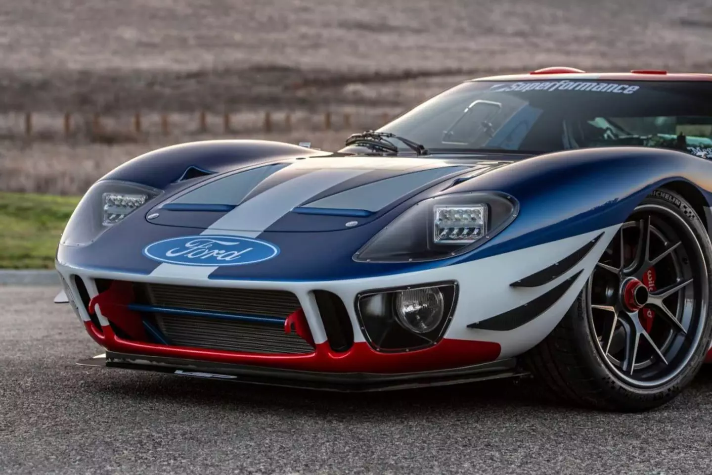 Tror du, du kigger på en original Ford GT40? se igen 9722_2