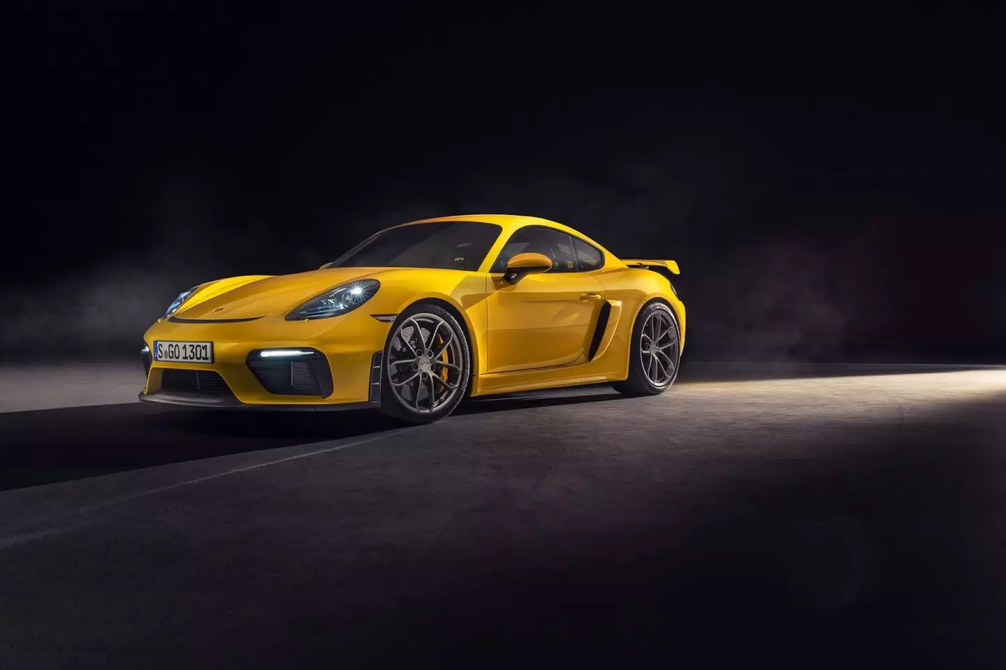 پورش 718 Cayman GT4