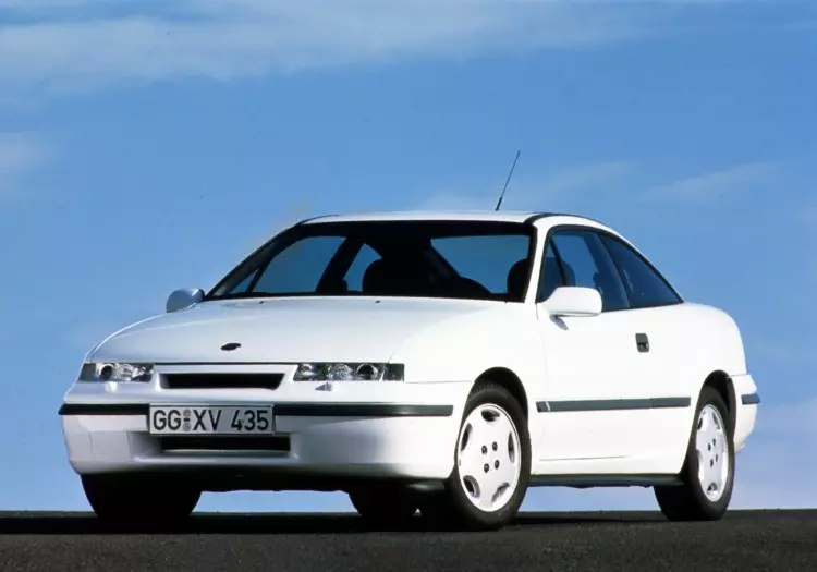 I-Opel-Calibra_03