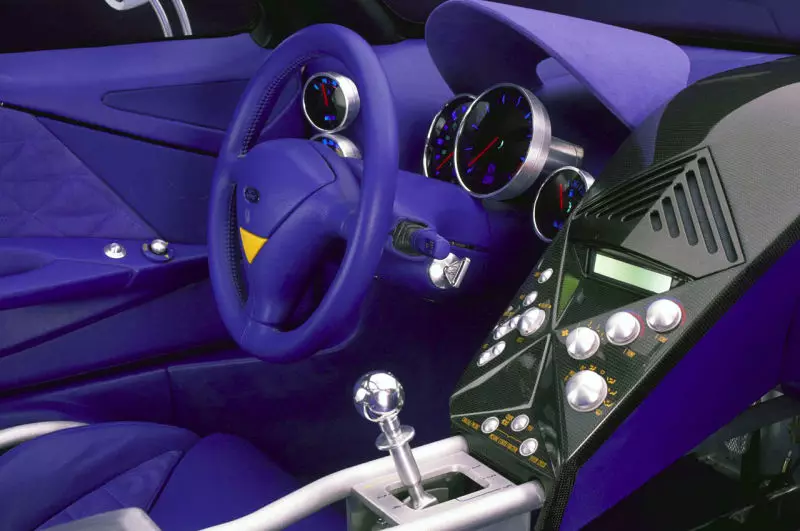 Interior Ford GT90